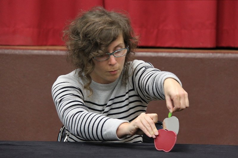 Atelier theatre Objets avec Noe_009.JPG